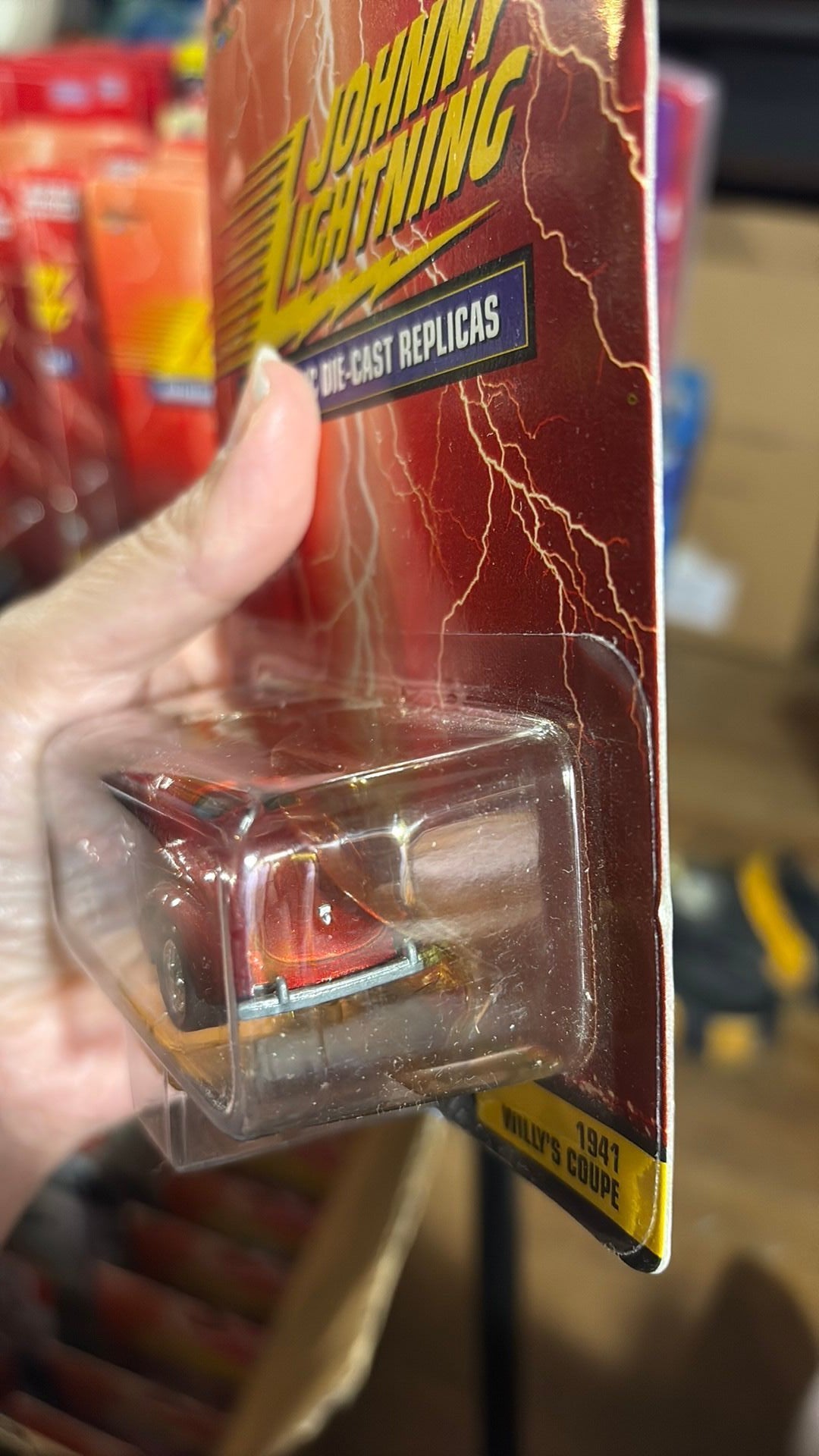 Johnny Lightning REPLICAS 1941 WILLY'S COUPE RED
