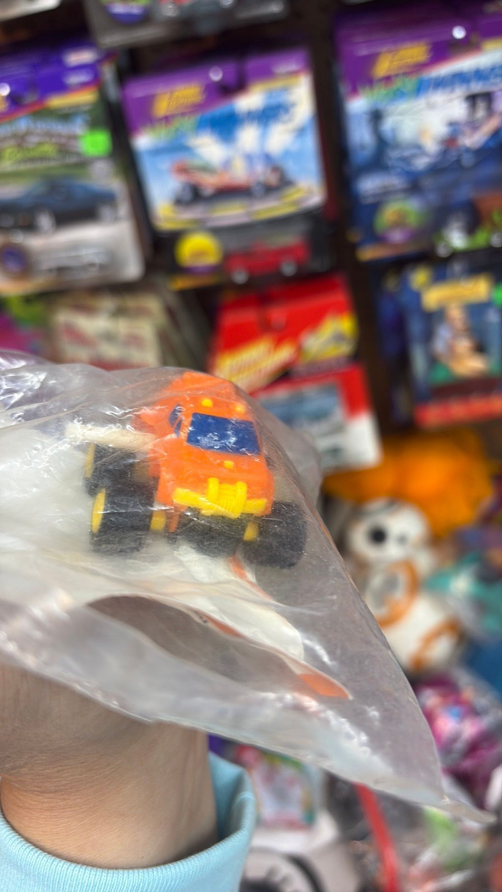 McDonald's Mighty Mini 4x4 Cargo Climber Van Happy Meal Toy 1990