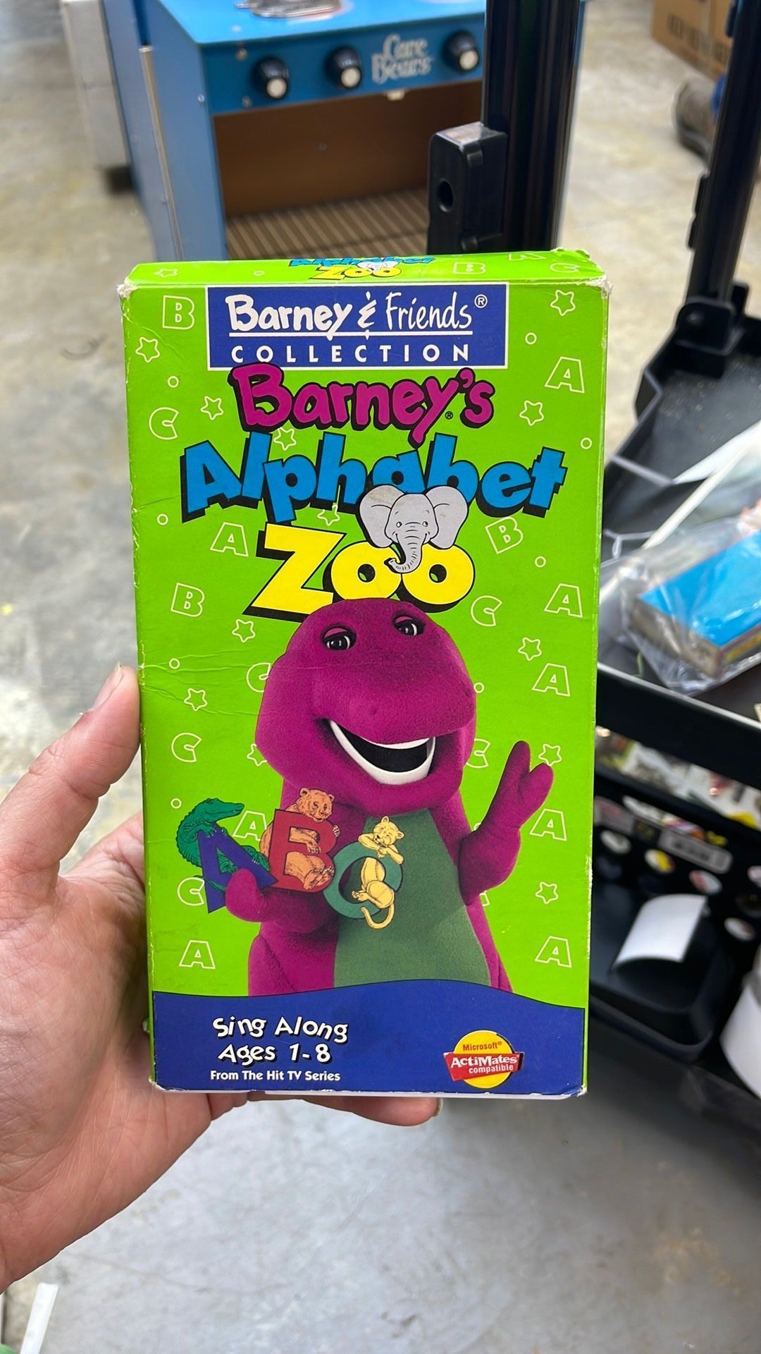 M- Barney & Friends Collection Barney’s Alphabet Zoo VHS Tape 1994 Sing Along - see photos