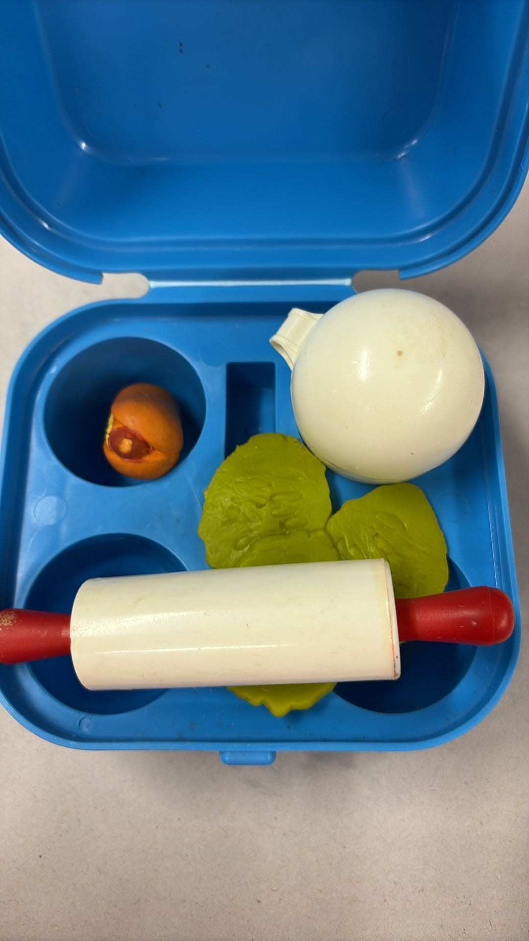 10B- Fisher Price 1987 Vintage Blue Egg Carton With extras - see photos