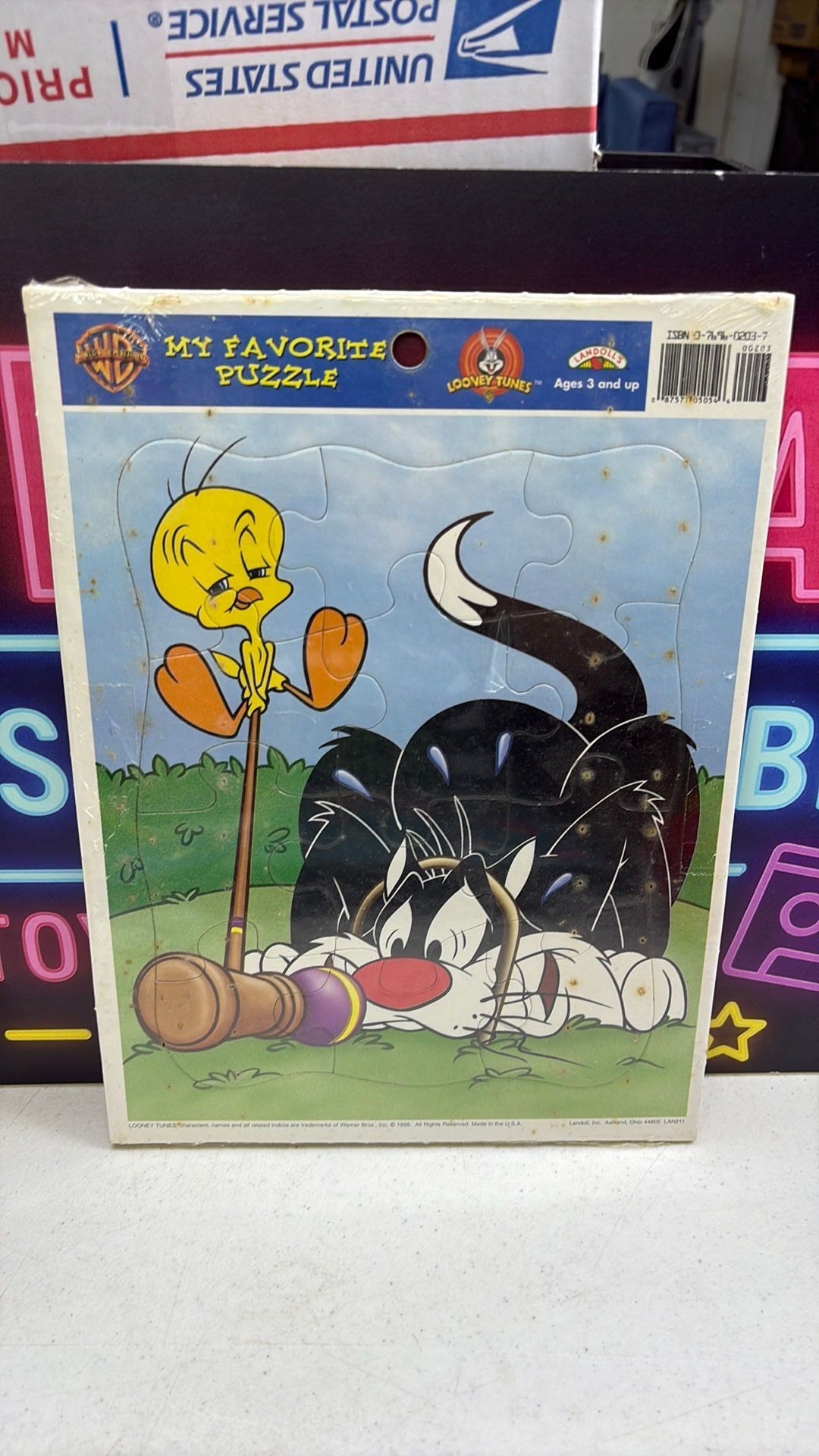 4B- Vintage 1998 Looney Tunes Frame Tray Puzzle Tweety Bird Sylvester Sealed New