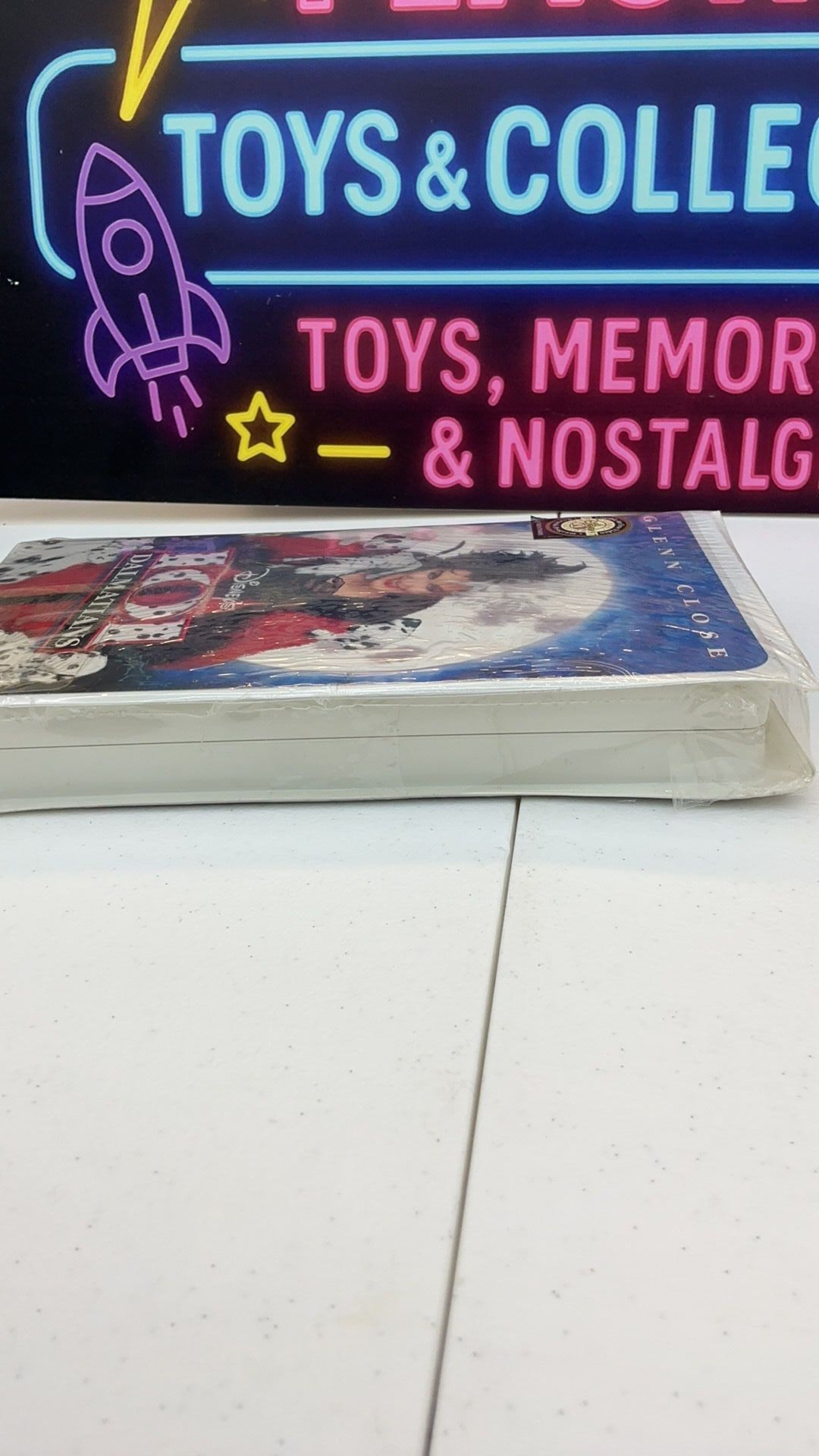 101 Dalmatians VHS video tape FACTORY SEALED live action Disney rewards sticker - PLASTIC RIPPED
