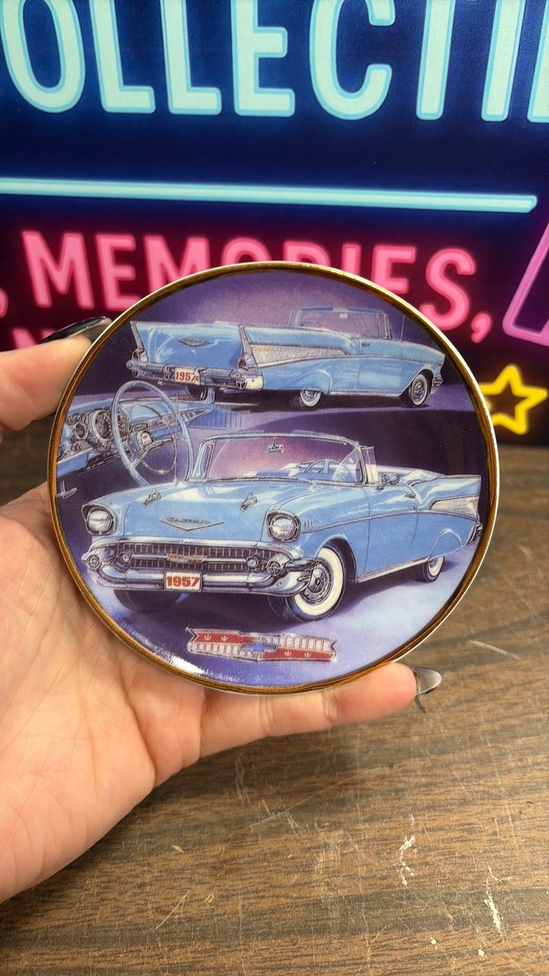 7C - 1994 ENESCO CLASSICS MINI COLLECTOR PLATE 1957 CHEVROLET BEL AIR BLUE