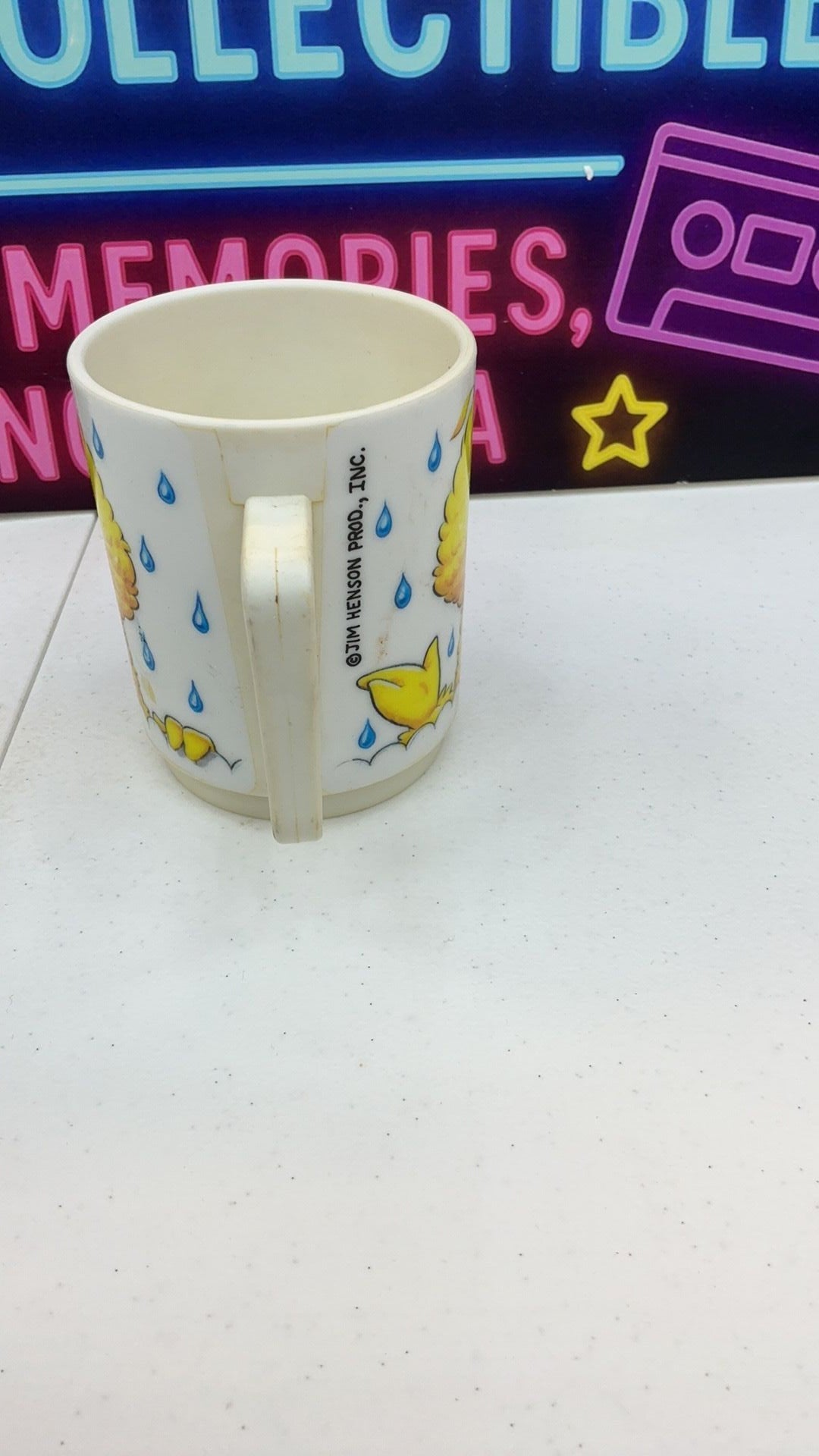11B- Vintage 1990 Big Bird Sesame Street Plastic Mug Peter Pan Industries Made USA