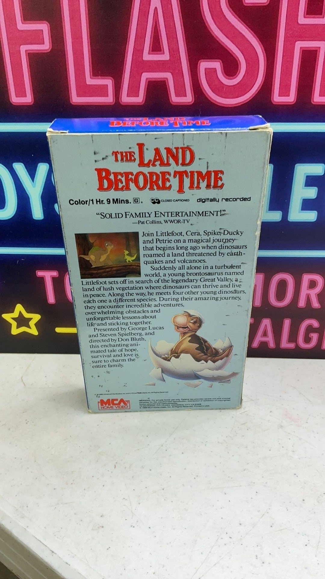 MCA Universal Home Video The Land Before Time VHS 1988 G NTSC English CC