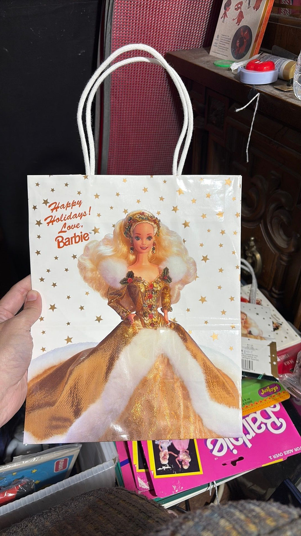 14C1- Hallmark Holiday Barbie Gift Bag 1995