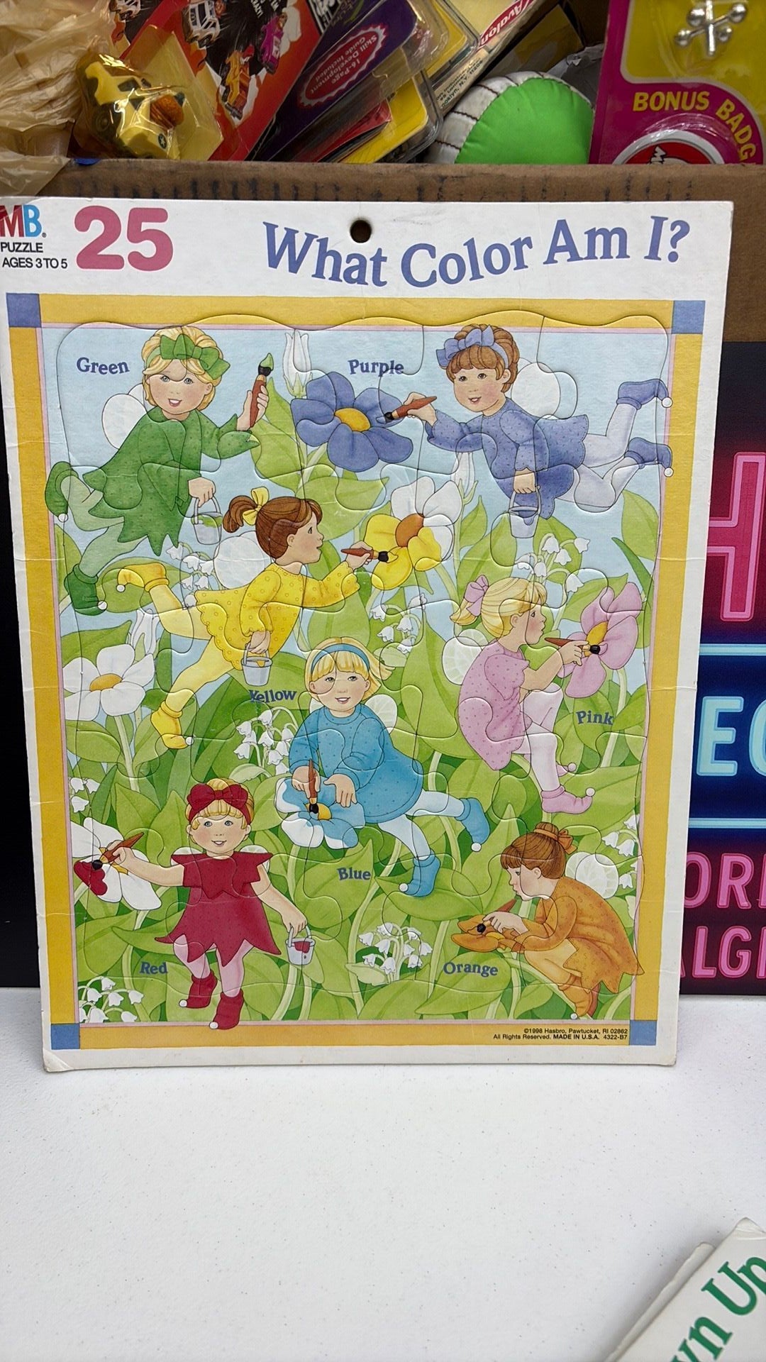 4B- Milton Bradley "What Color Am I?" puzzle, released in 1998