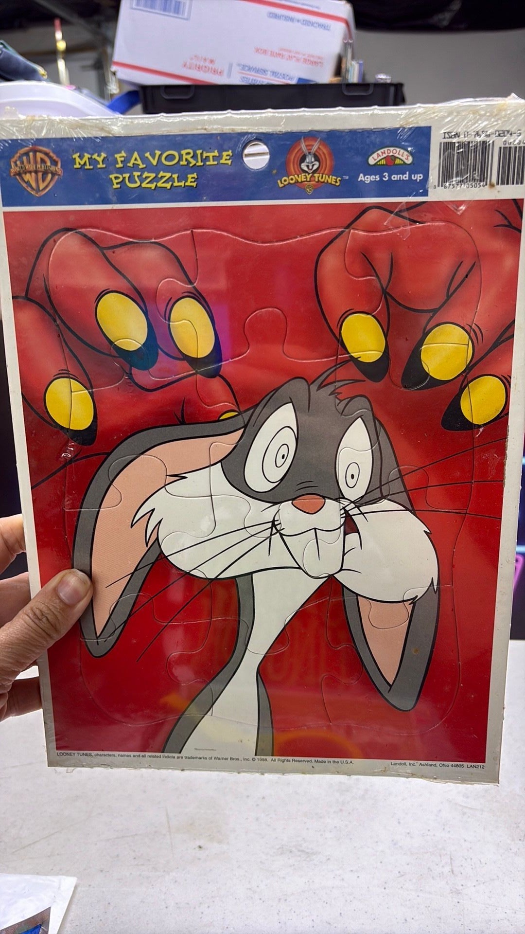 4B- Bugs Bunny Gossamer 12 Pc My Favorite Puzzle Looney Tunes 1998 Sealed