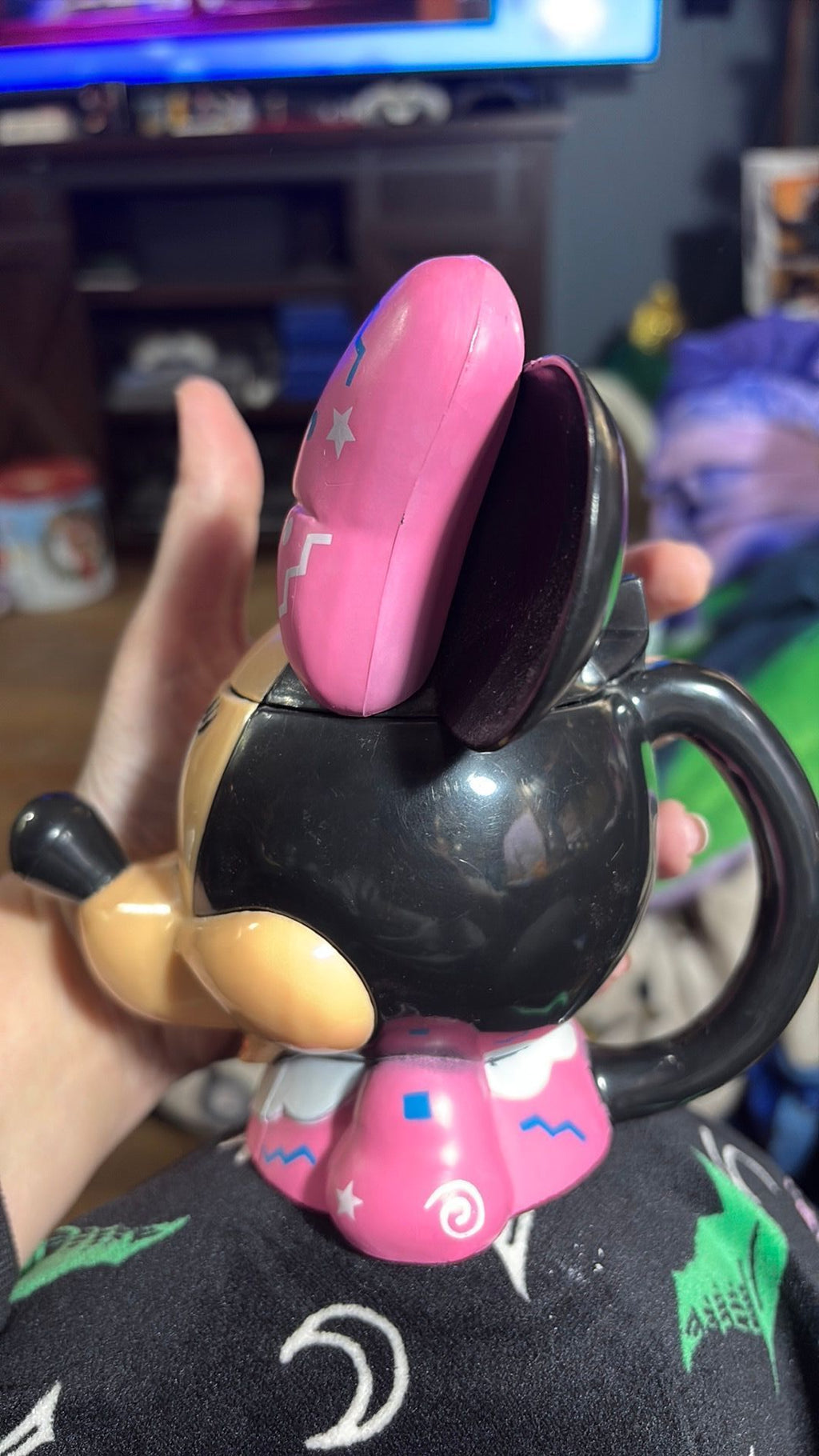 6B - Disney on Ice Minnie Mouse Pink Bow Mug Flip Top Lid Plastic Snow Conw Mug