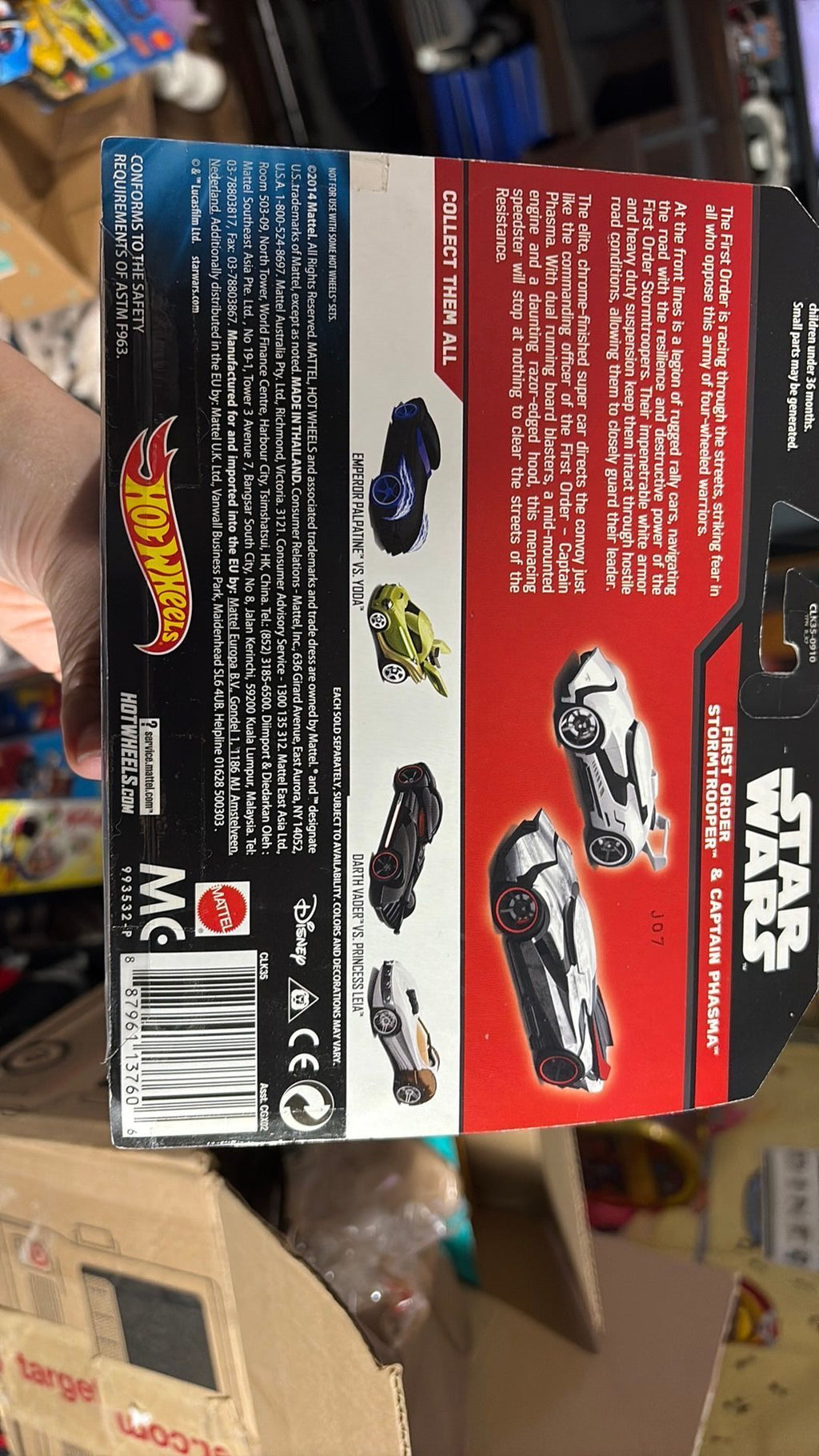 PR2- Hot Wheels First Order Stormtrooper Captain Phasma Star Wars 2-Pack Car New Box