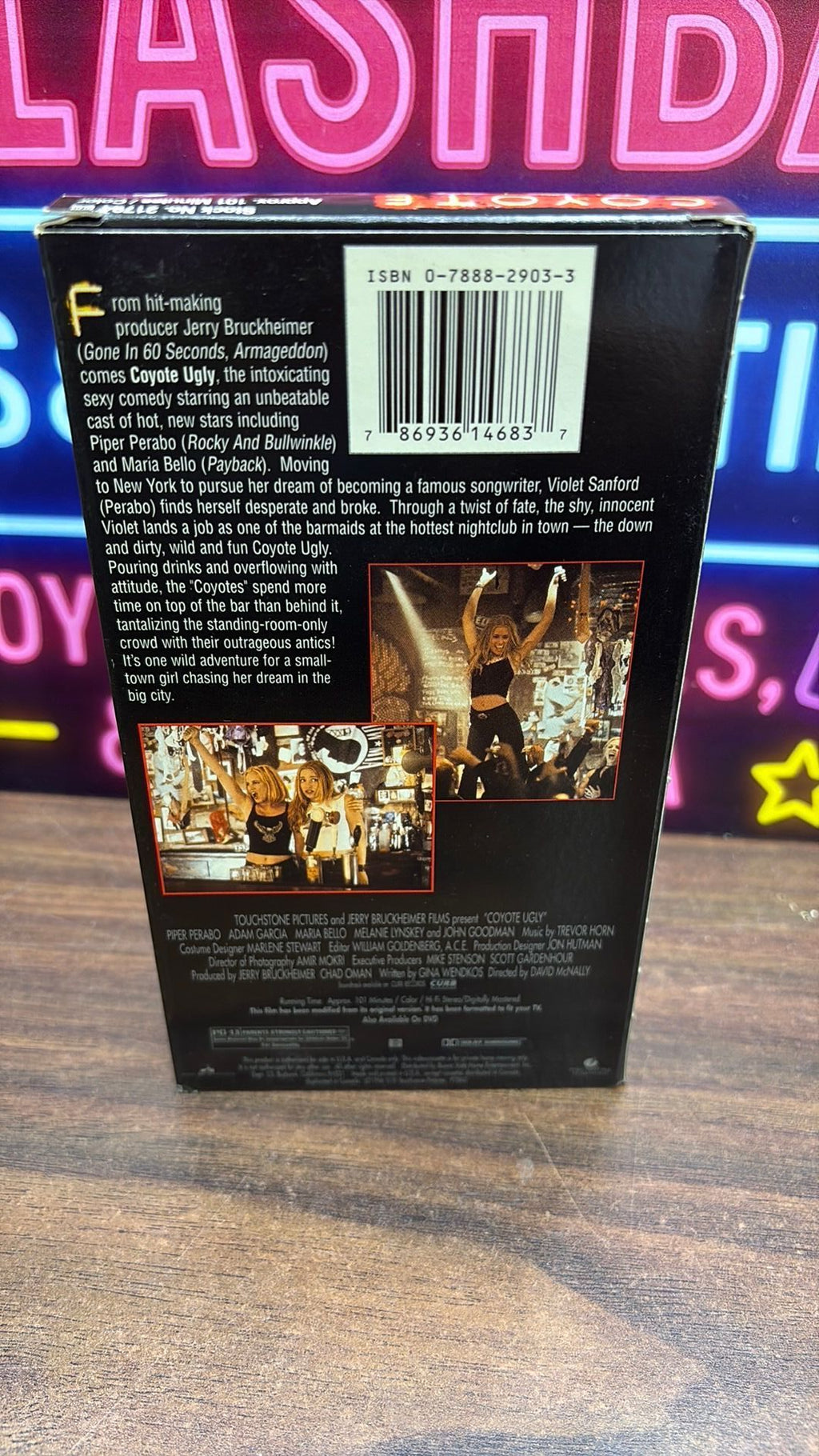 Touchstone Pictures Coyote Ugly VHS Full Screen NTSC Drama PG-13 2000